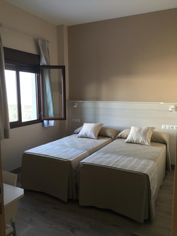 Hostal Los Encinares Villanueva de Córdoba Kültér fotó